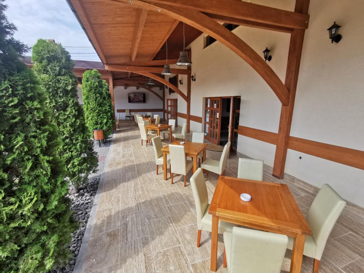 Rakoczi Center Bed & Breakfast Odorheiu Secuiesc Exterior photo