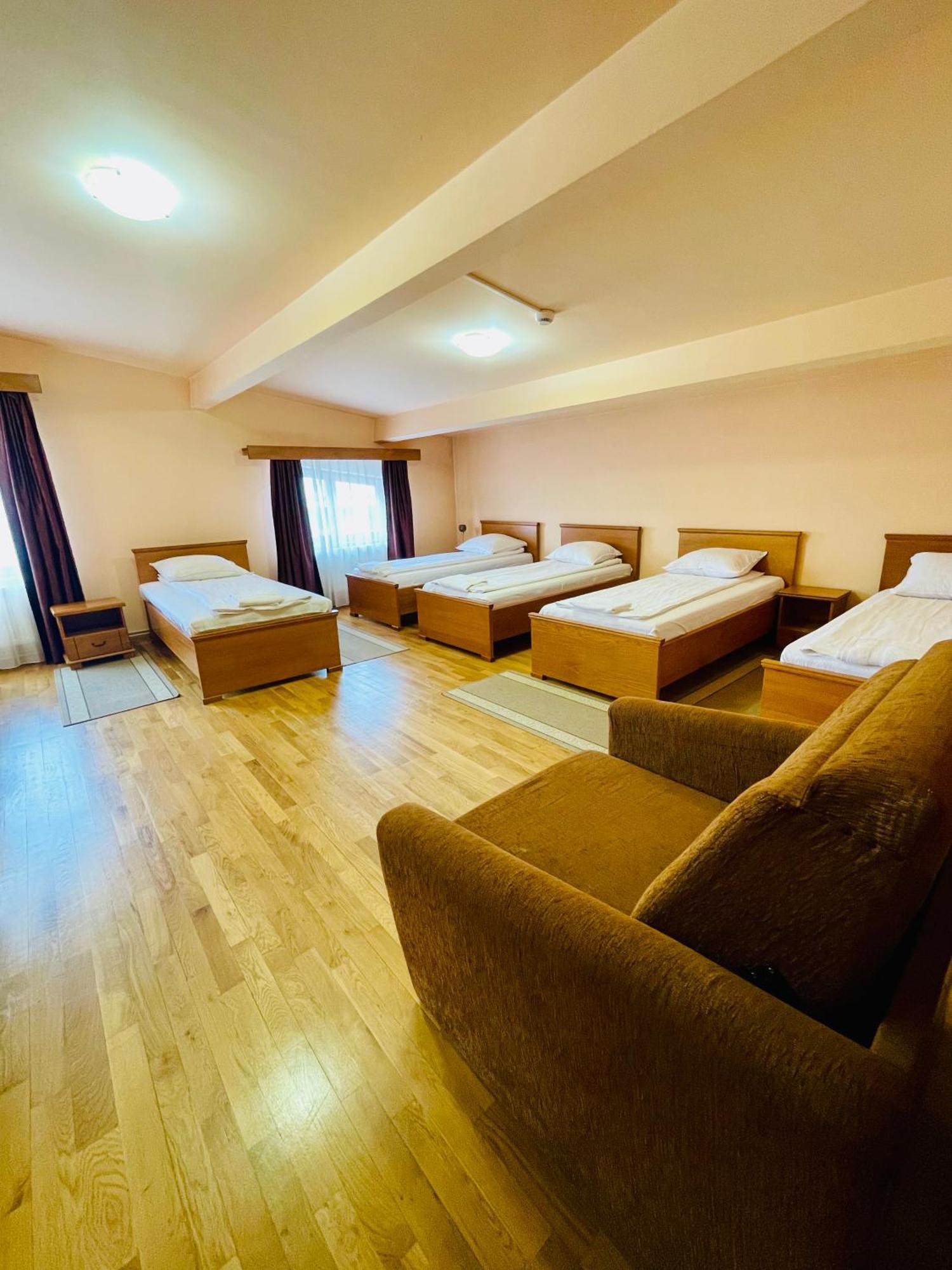 Rakoczi Center Bed & Breakfast Odorheiu Secuiesc Exterior photo